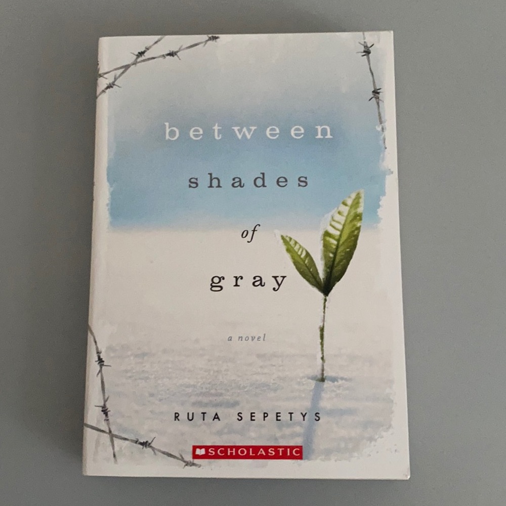 Between Shades of Gray by Ruta Sepetys